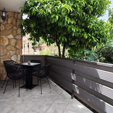 Apartments Boric เซรส ภายนอก รูปภาพ