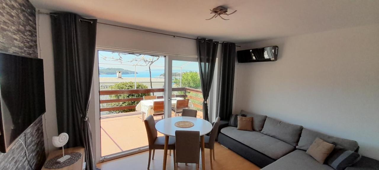 Apartments Boric เซรส ภายนอก รูปภาพ