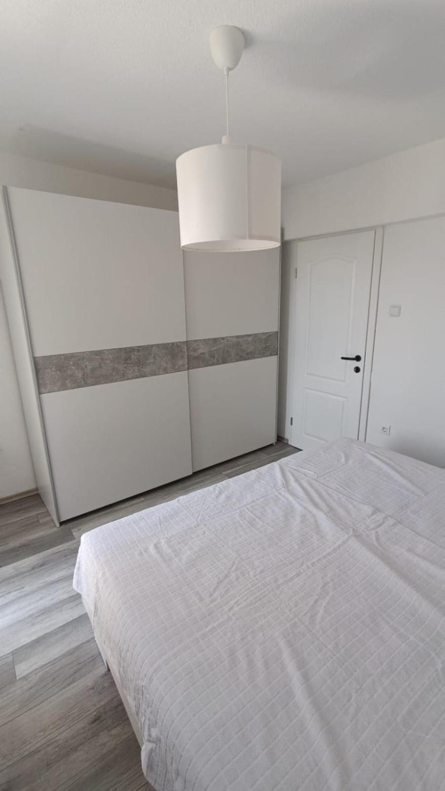 Apartments Boric เซรส ภายนอก รูปภาพ