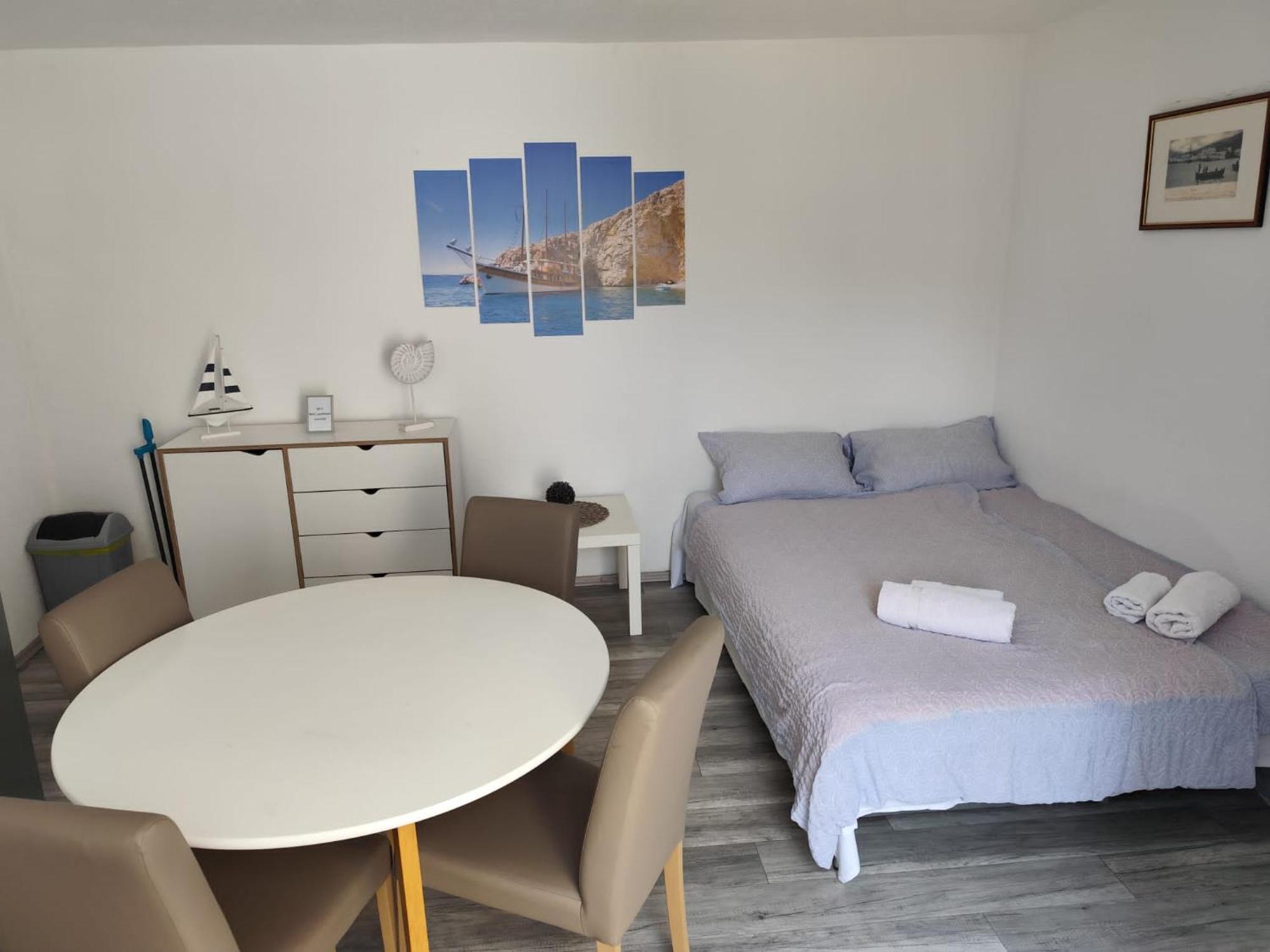 Apartments Boric เซรส ภายนอก รูปภาพ