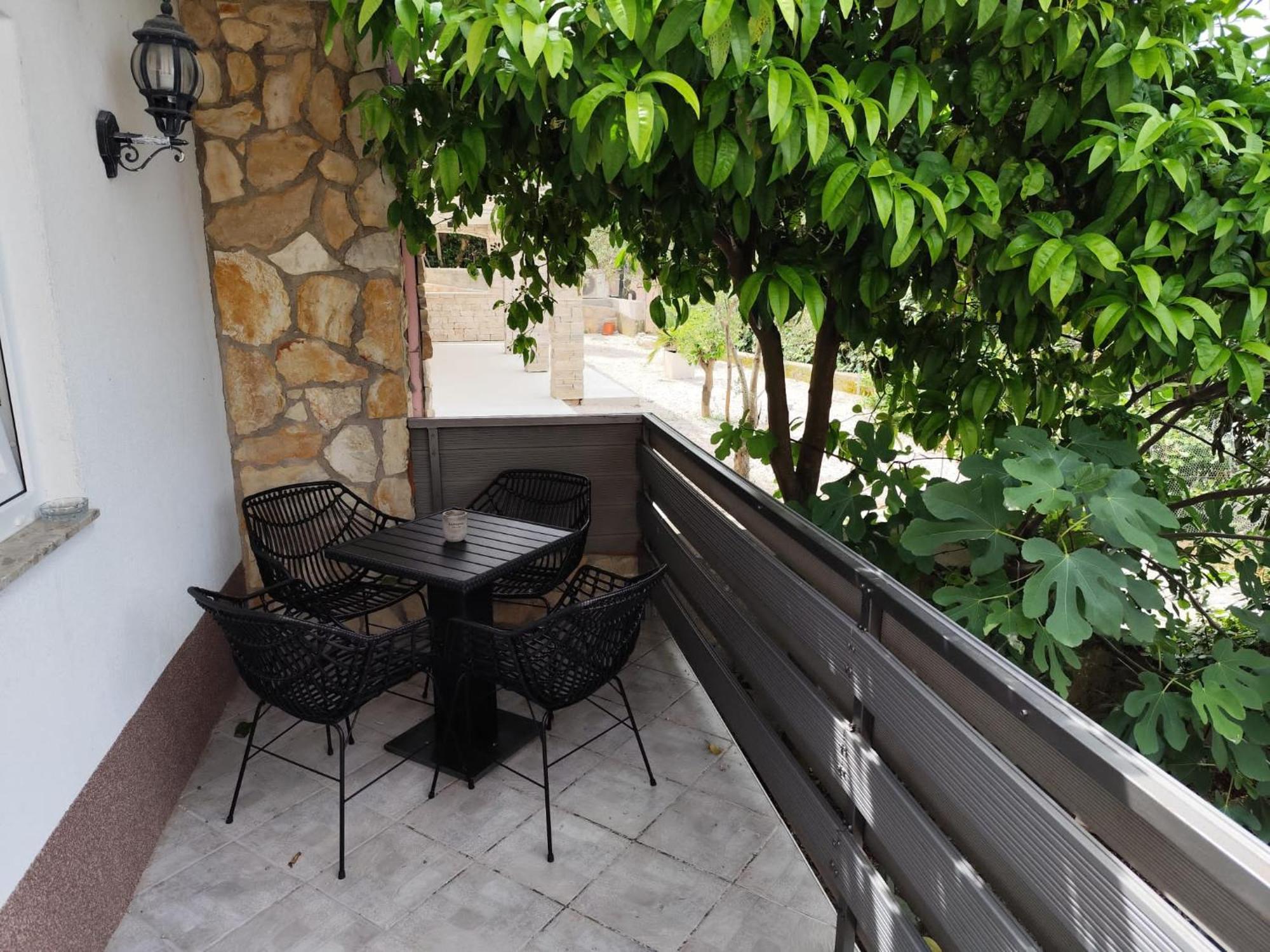 Apartments Boric เซรส ภายนอก รูปภาพ